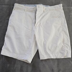 Men's White Shorts